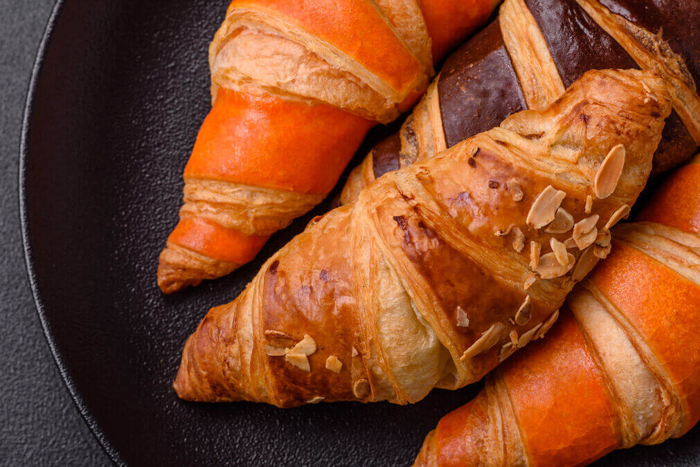 delicious-croissants-on-a-black-plate-close-up-2026-03-16-03-24-56-utc_optimized_200